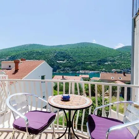 3 Bedroom With Balcony Mokošica