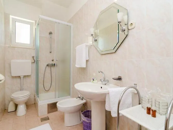 3 Bedroom With Balcony * Mokošica