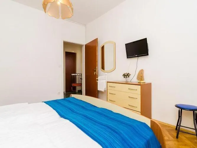 Apartamento 3 Bedroom With Balcony