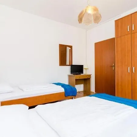 Apartment Peco - Three Bedroom With Balcony And Sea View *