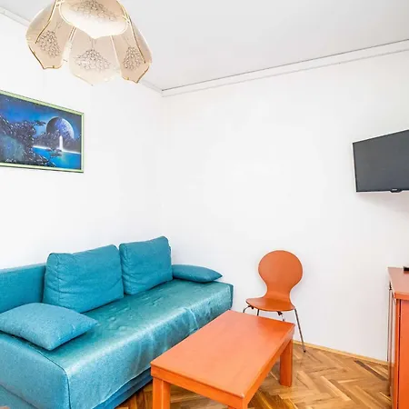 Peco - Three Bedroom With Balcony And Sea View
