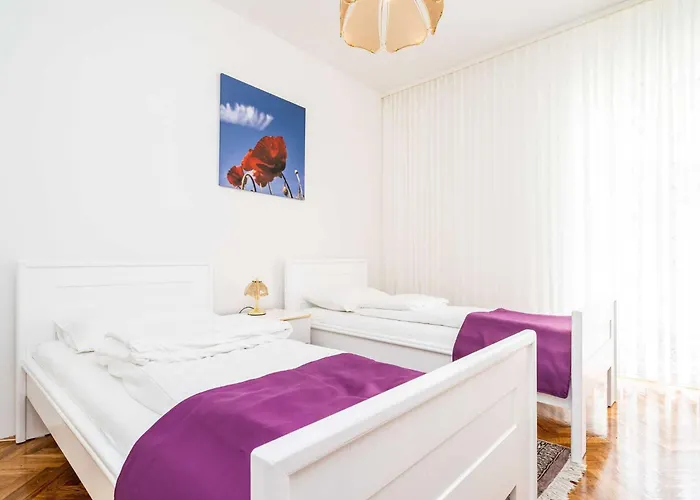 3 Bedroom With Balcony Mokošica