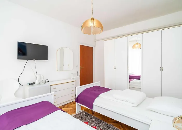 3 Bedroom With Balcony Apartamento *