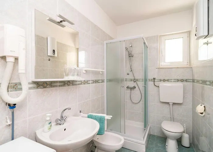 3 Bedroom With Balcony *