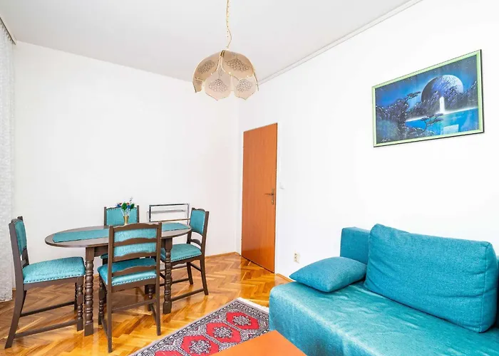 3 Bedroom With Balcony Apartamento